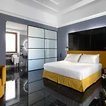 ホテル Poerio 25 Boutique 3*