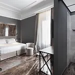 Poerio 25 Boutique
