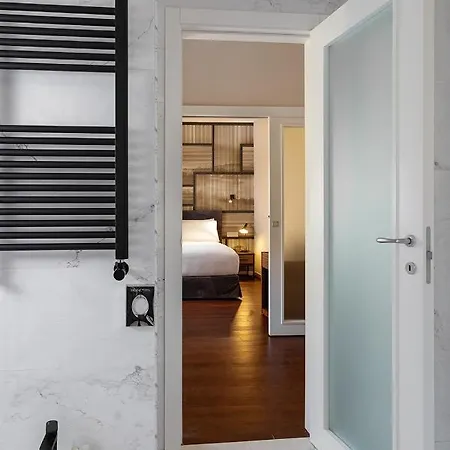 Poerio 25 Boutique