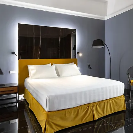 Poerio 25 Boutique 3* نابولي